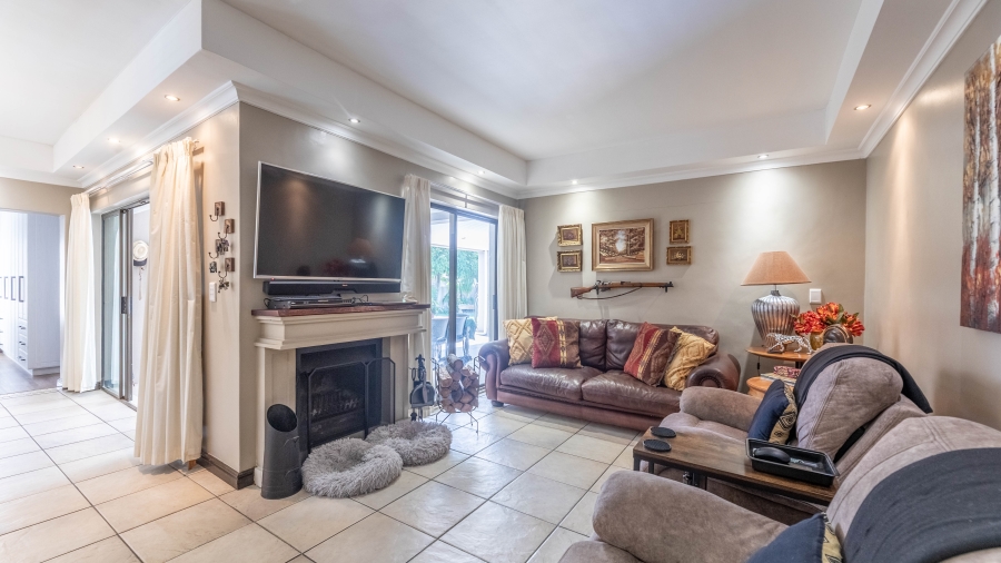 5 Bedroom Property for Sale in Parklands Western Cape